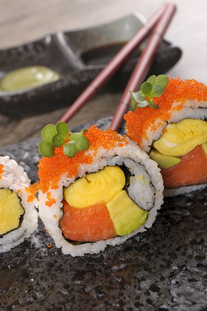 Free Photo sushi california roll