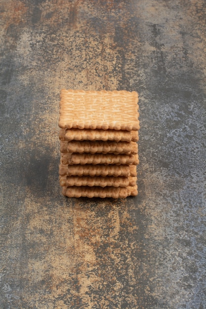 Free Photo sweet tasty crackers on marble background. high quality photo