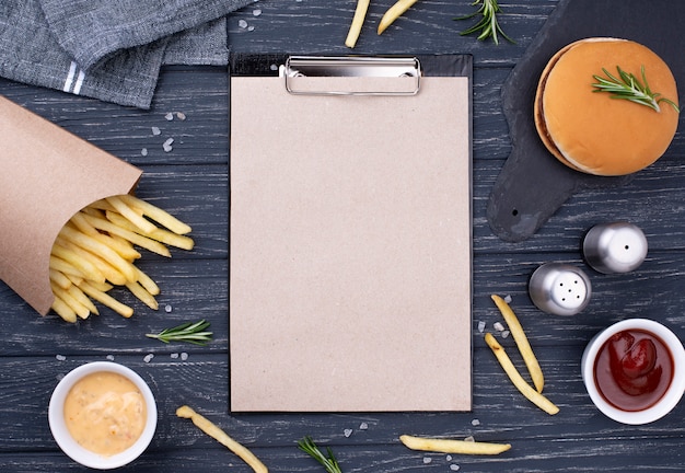 Free photo table with hamburger and fries