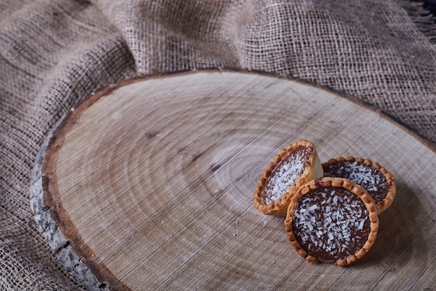 Tartalettes with chocolate filling. 