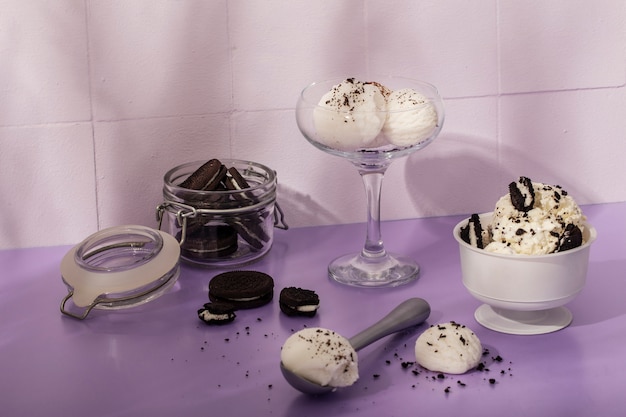 Free photo tasty ice cream and cookies assortment