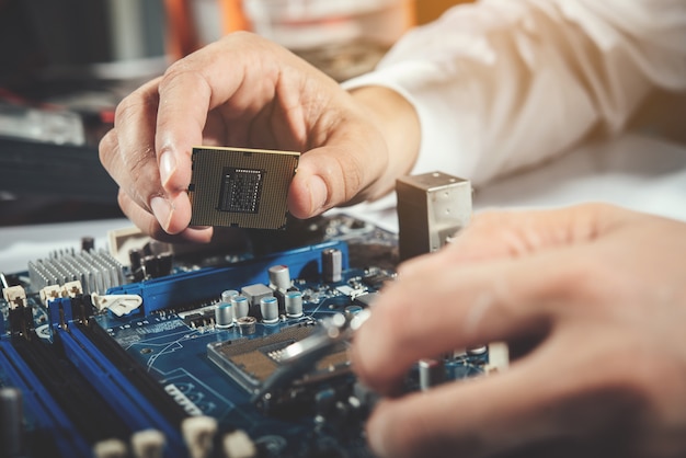 Free Photo the technician repairing the computer,computer hardware, repairing, upgrade and technology