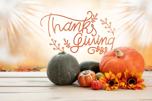 Free Photo thanksgiving day banner with pumpkins