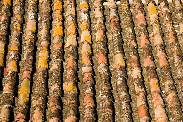 Free photo tile roof texture