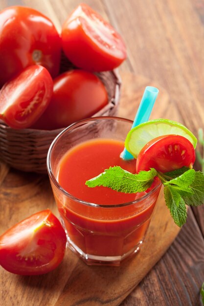 Tomato juice and fresh tomatoes