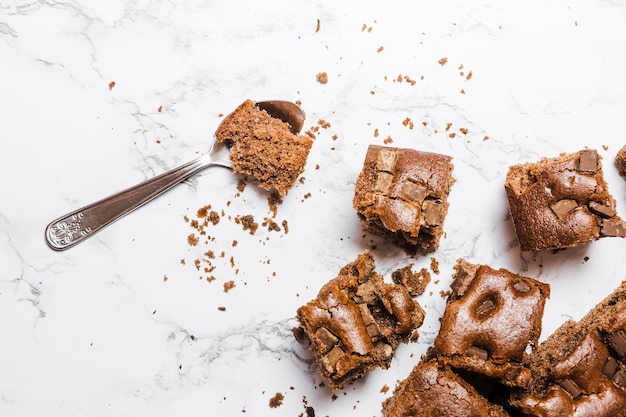 Free Photo top view baked chocolate cake 