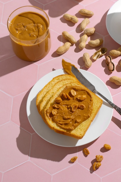 Free photo top view delicious peanut butter