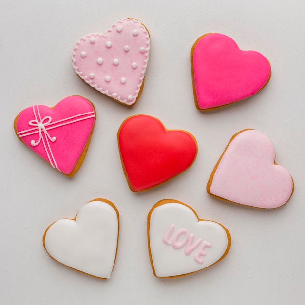 Free photo top view of delicious valentine's day cookies