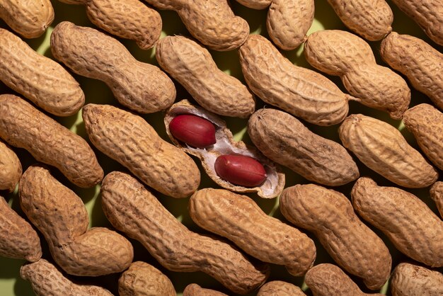 Top view peanuts arrangement