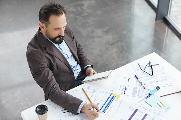 Free photo top view of professional employer dressed formally