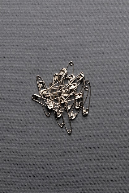 Top view safety pins arrangement