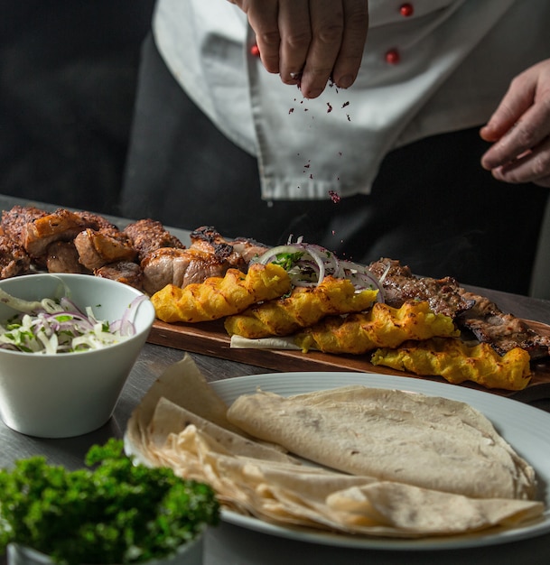 Free photo traditional azerbaijani lula kebab on the table