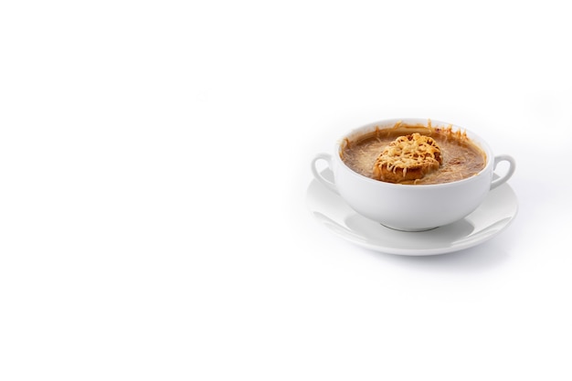 Free photo traditional french onion soup isolated on white background