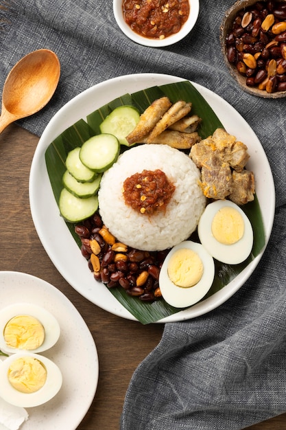 Traditional nasi lemak meal arrangement