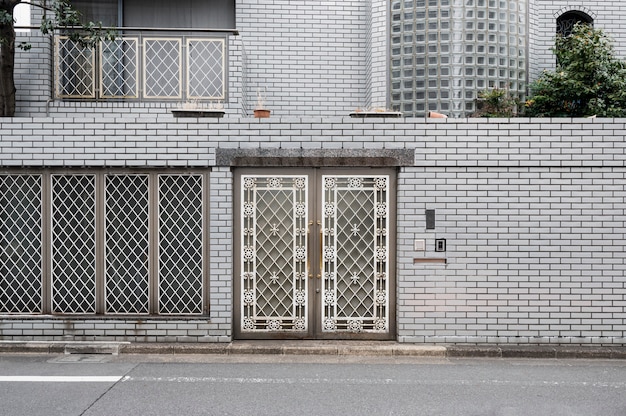 Free photo traditional nese house entrance