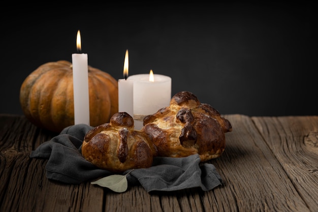 Traditional pan de muerto arrangement