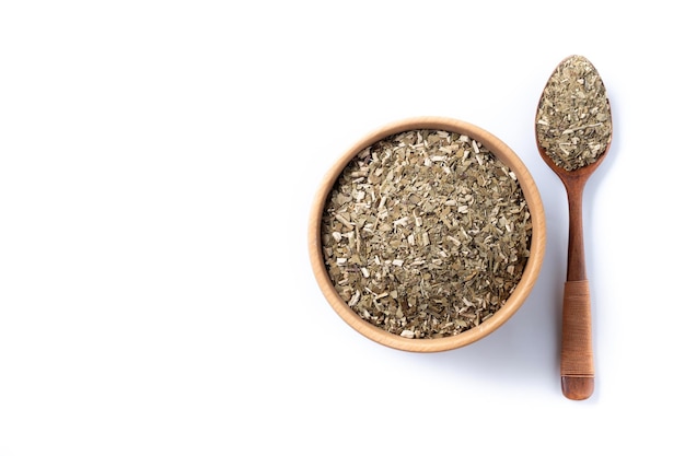 Free photo traditional yerba mate in bowl isolated on white background