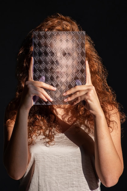 Free photo translucent and blurred portrait of woman