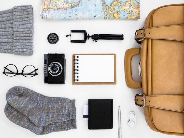 Free Photo travel still life pack  flat lay