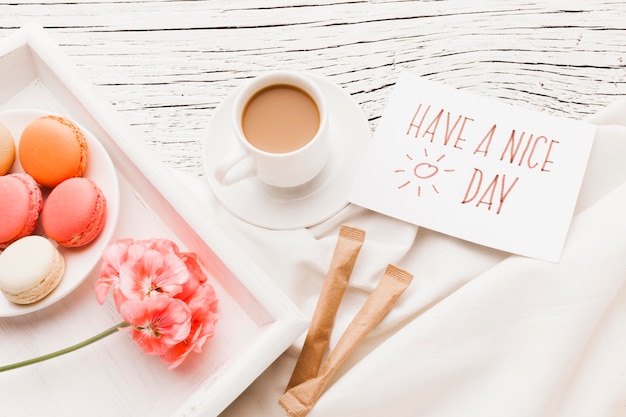 Free photo tray with macarons for breakfast