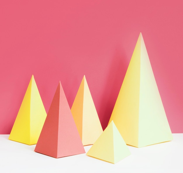 Free Photo triangle geometric paper shape pack