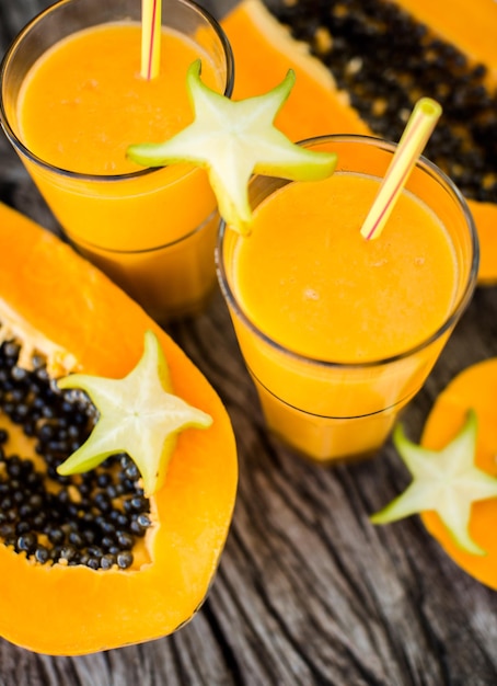 Free photo tropical smoothie with papaya and banana