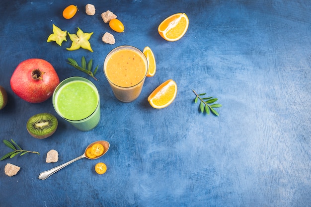 Free photo two healthy and delicious smoothies