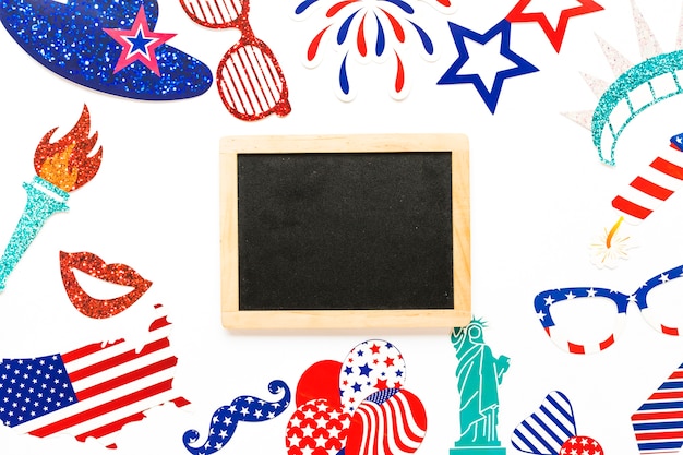 Free photo usa independence day composition with slate in middle