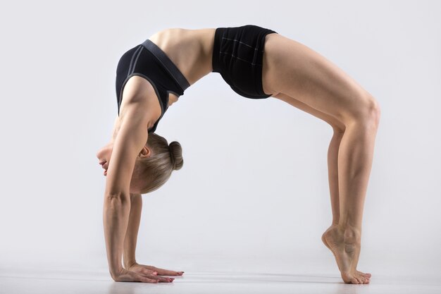 Free Photo variation of bridge pose