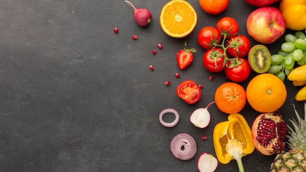 Vegetables and fruits arrangement