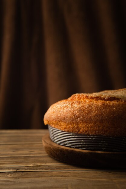 Vertical shot of a delicious sponge cake