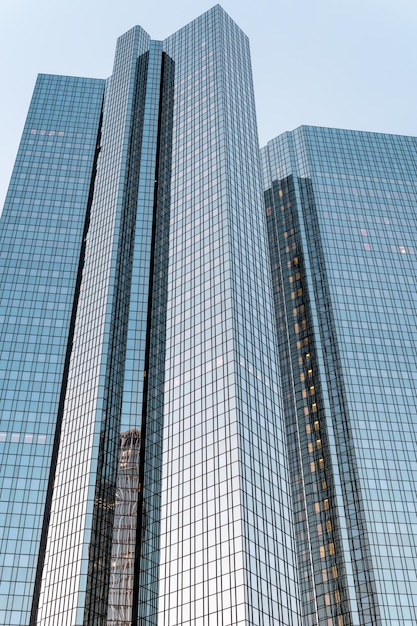 Free Photo vertical view of a skyscraper in frankfurt downtown germany