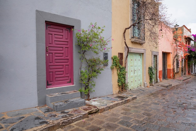 Free photo view of colorful mexican urban architecture