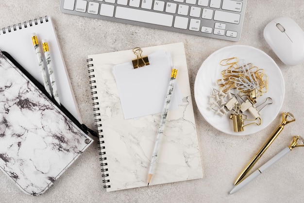 Free photo above view elegant desk assortment