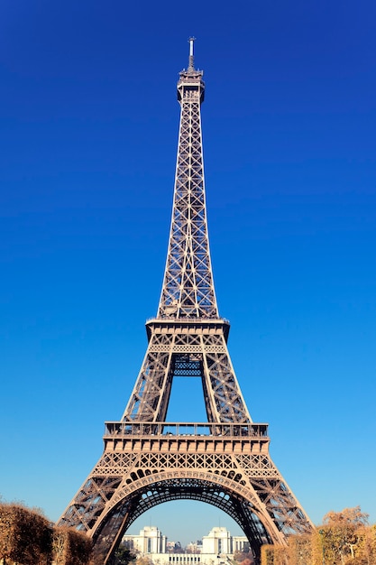 Free Photo view of famous eiffel tower in paris