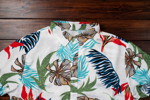 Free photo view of hawaiian shirt with floral print