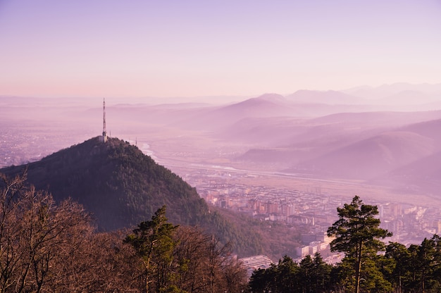 Free photo view of nature with mountains