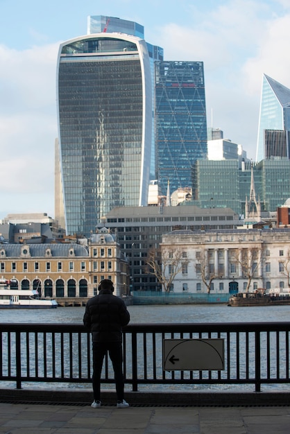 Free photo view of the thames river in london city