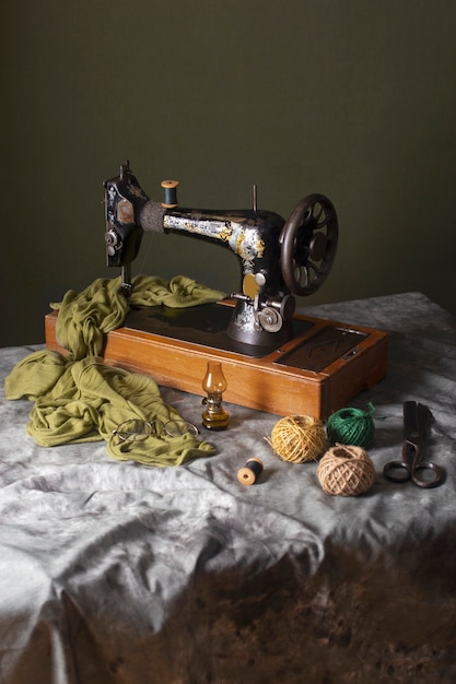 Free photo view of vintage sewing machine