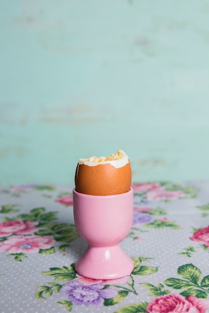 Free photo vintage breakfast with english egg