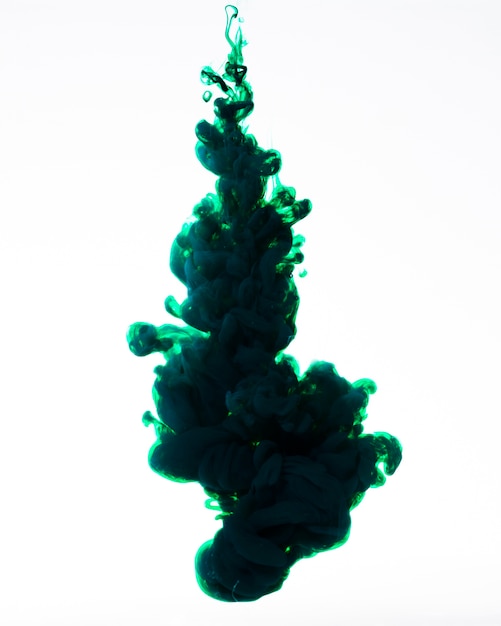 Free photo vivid green cloud in water