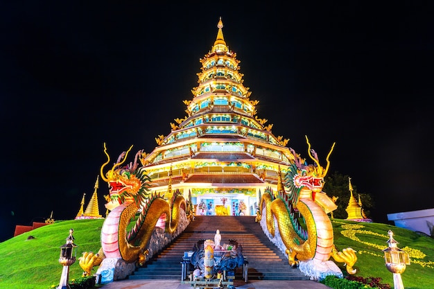 Free photo wat huay pla kang, chinese temple in chiang rai province, thailand.