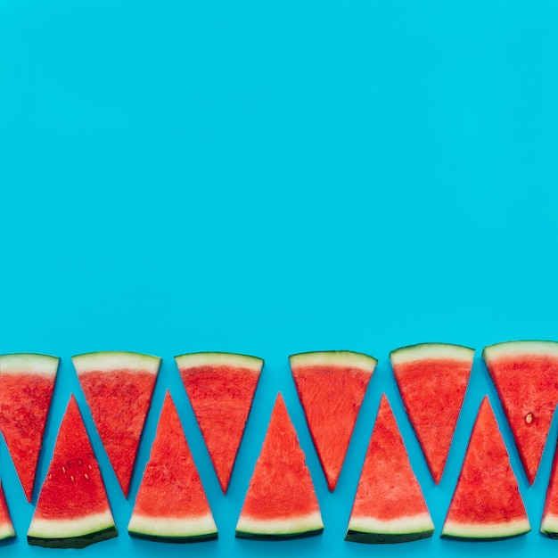 Free photo watermelon background with copyspace on top