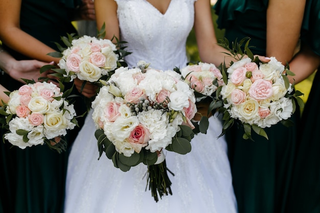 wedding bouquet in bride's hands