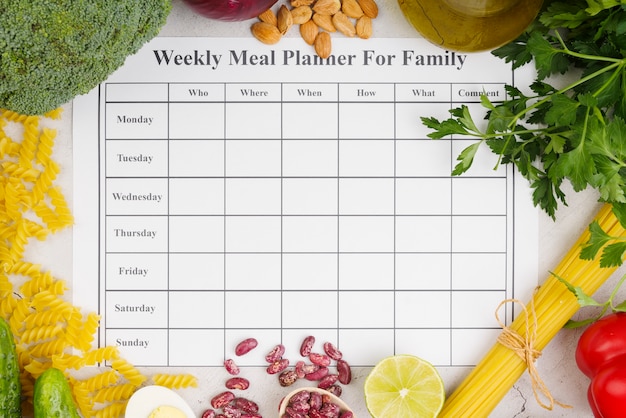 Free photo weeky meal planner for family concept