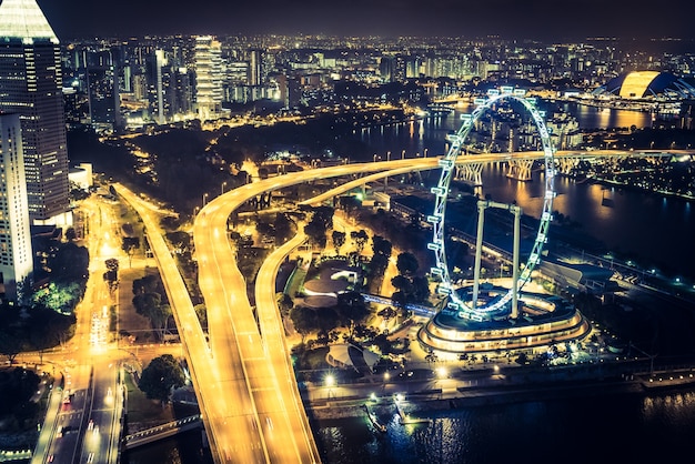 wheel landmark skyline tourism city