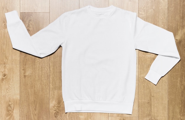 Free photo white casual hoodie