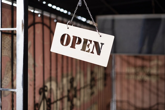 Free photo white open sign still life