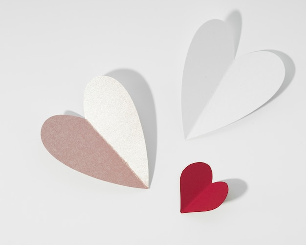 Free photo white and red paper heart shape