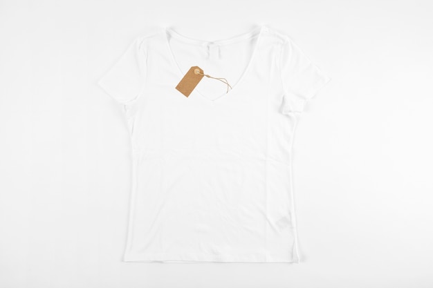 Free Photo white t shirt